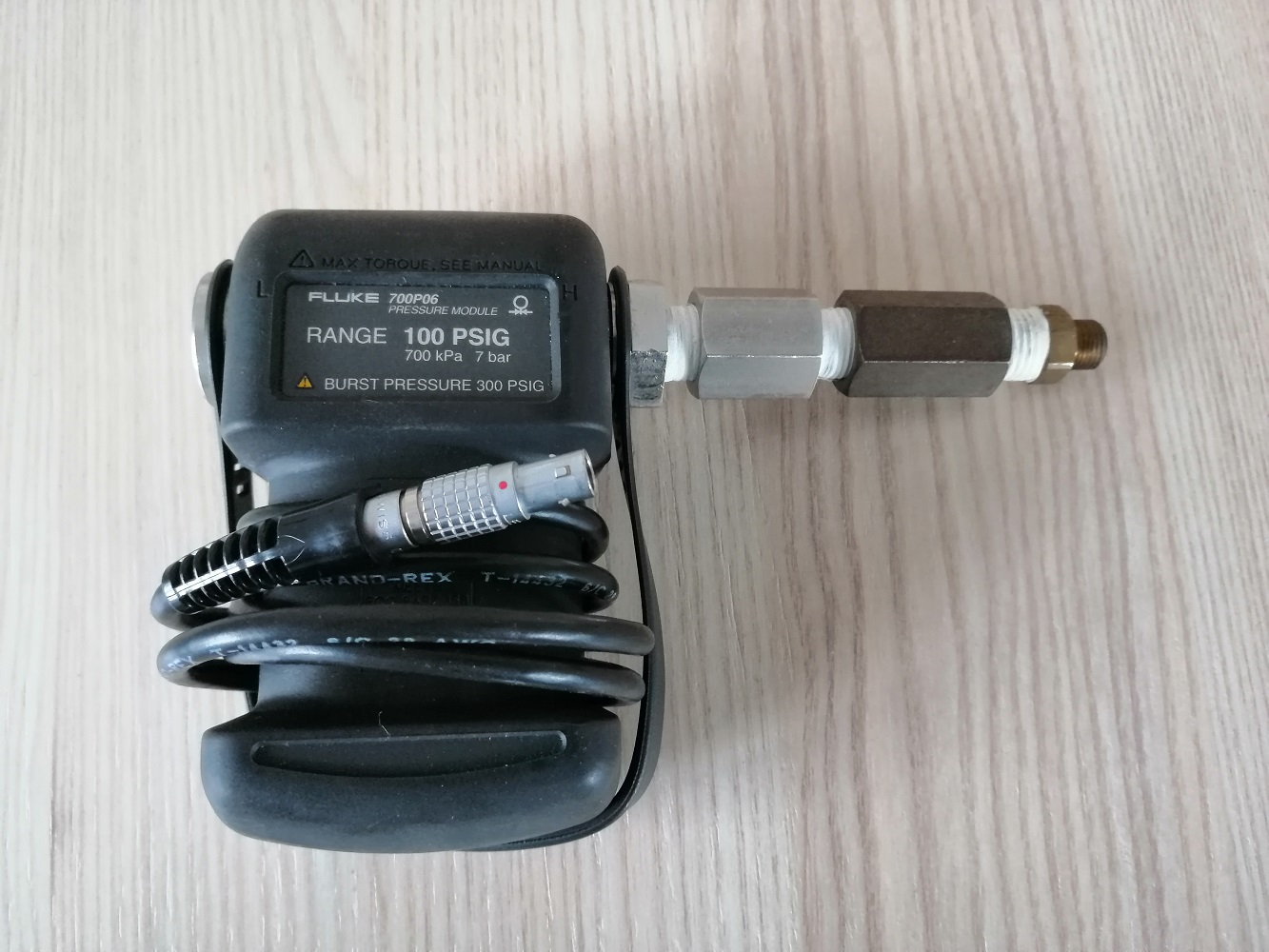 700P06 Fluke 700P06 Druckmodul 0 - 100.00 psi 0 - 700.00 kPa 0 - 7.0000 bar wie 750P06