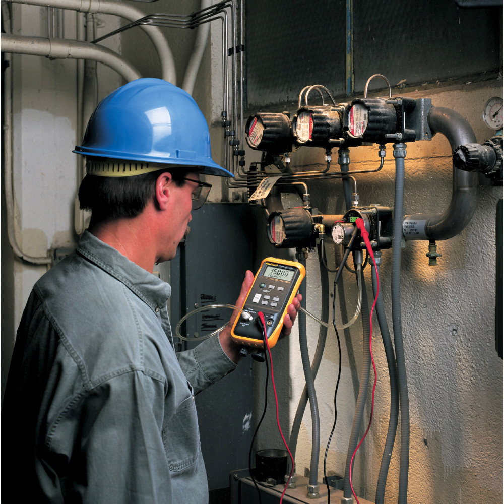 Fluke 718 100G Druckkalibrator Messgerät bis 7 bar