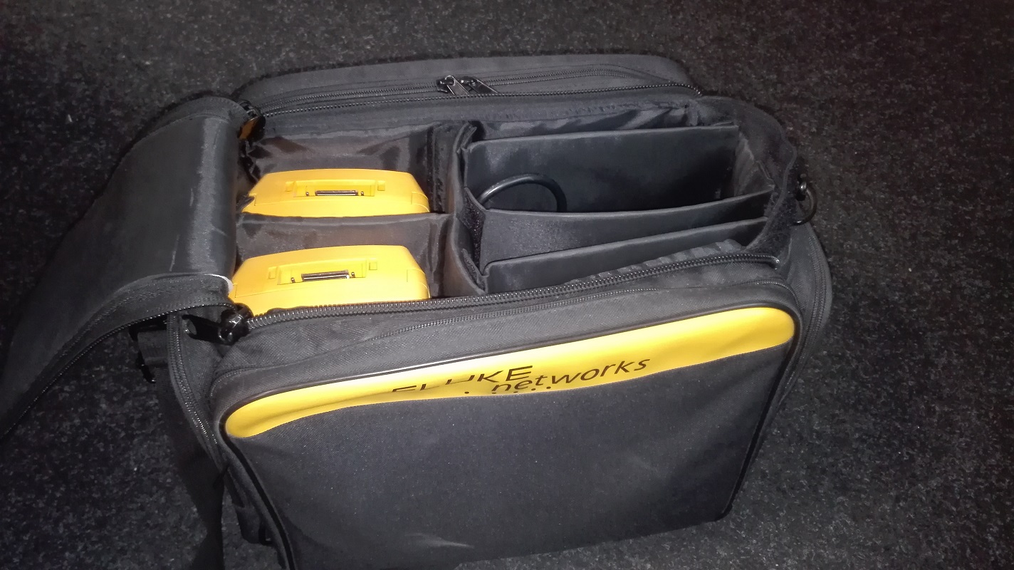 Fluke DSX-5000 INTL 1000MHz Netzwerktester DSX5000 gebraucht Kalibrierung 01/2026