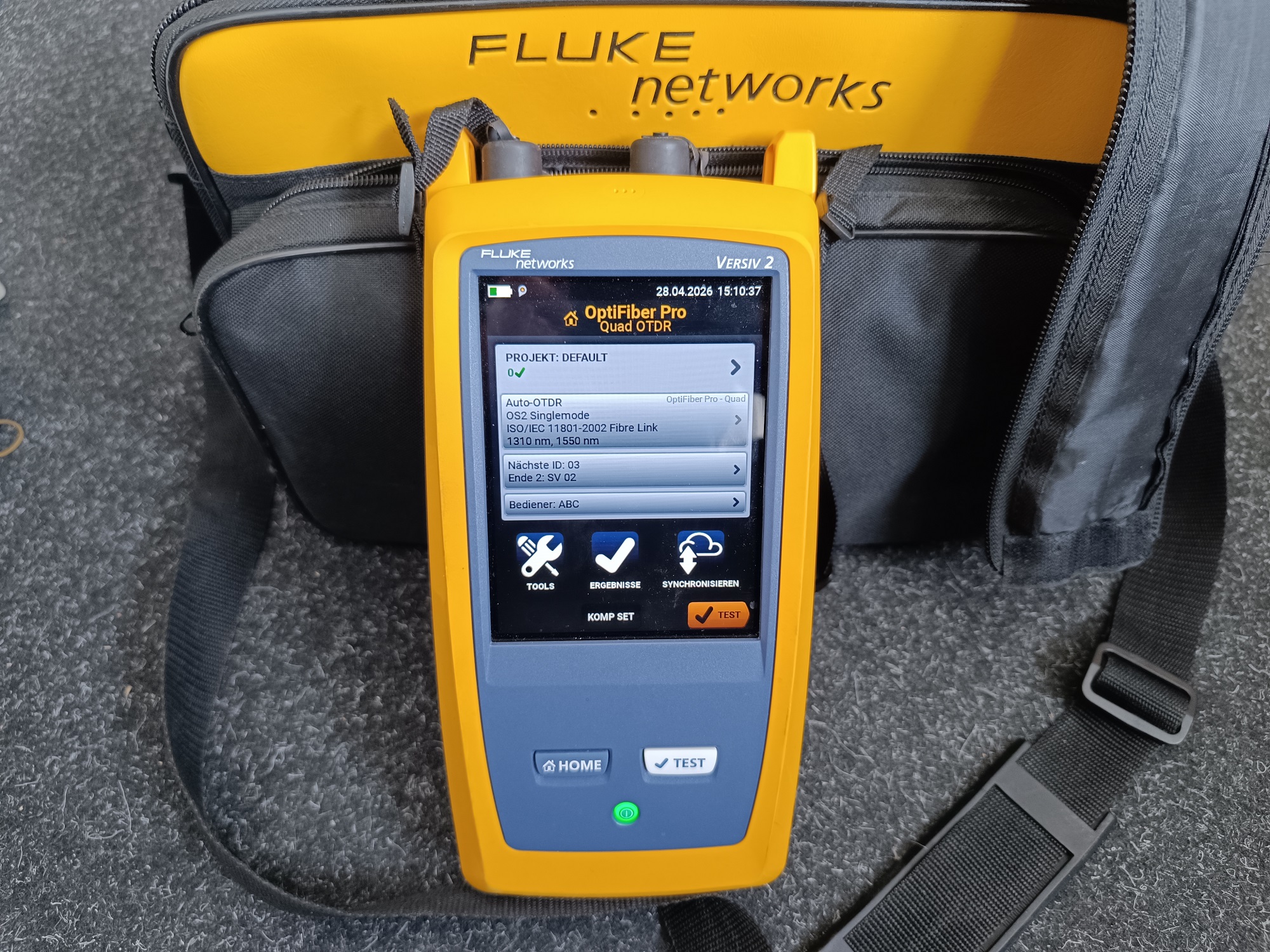 Fluke OFP2-100-Q INT OptiFiber Pro Quad OTDR für Multimode + Singlemode gebraucht